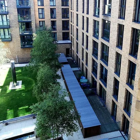 Absolute Stays On Essex - Chinatown - Hippodrome - Alexandra Theatre - Bull Ring - The Rep - B'Ham Intl Airport - Free Wifi - Contractors - Corporates Birmingham Exterior photo