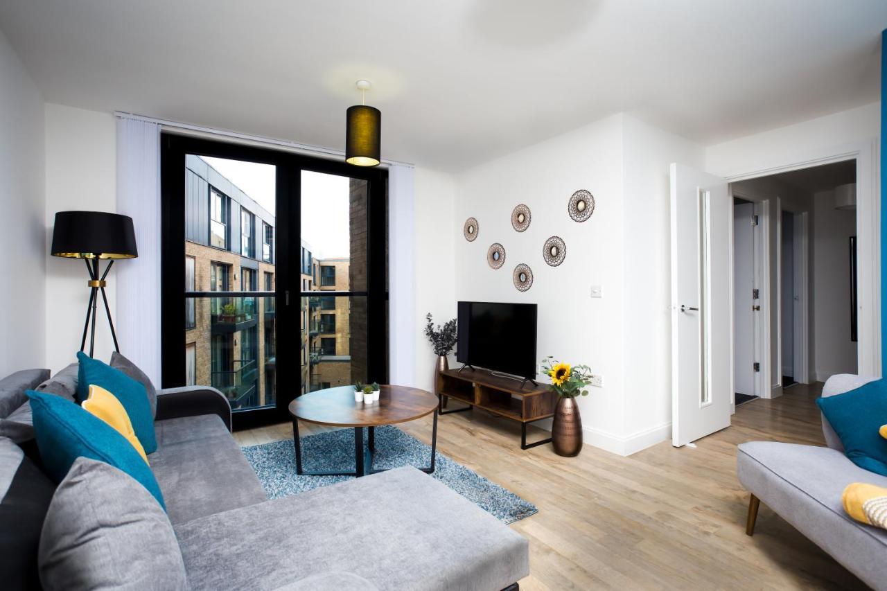 Apartment Absolute On Essex: Chinatown Hub With Free Wi-fi And Parking